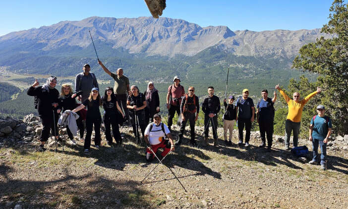 “Doğa birleştirir” diyen bir topluluk