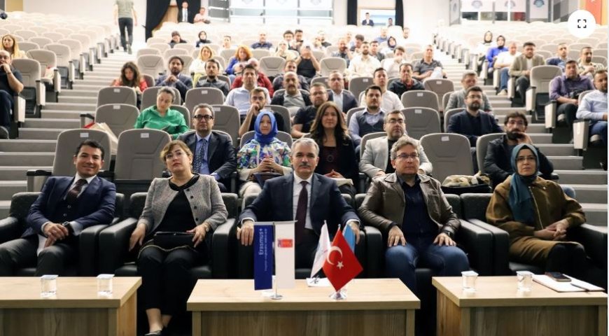 NEÜ'den Erasmus+ Projelerinde Önemli Başarı